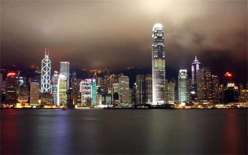 科技之最强传承，求主角得到外星高科技后边发展自己的势力边帮助国家发展的小说 多多
